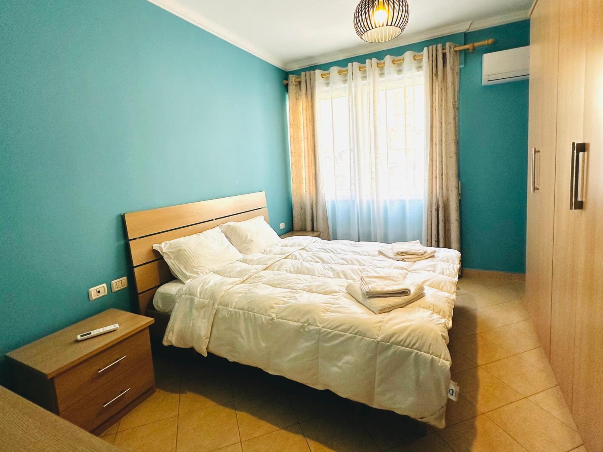 Quiet & Spacious City Center Apartment - 4 Min Walk Тирана Экстерьер фото